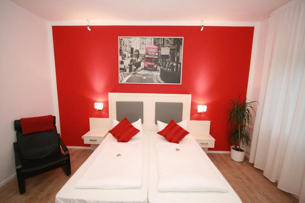 Hotel Roemer Butzbach Quarto foto